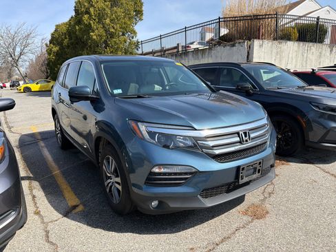 Used 2017 Honda Pilot EX-L image 4