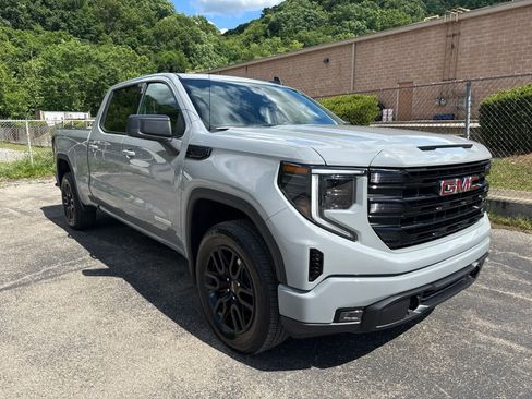 Used 2024 GMC Sierra 1500 Elevation AWD/4WD image 7