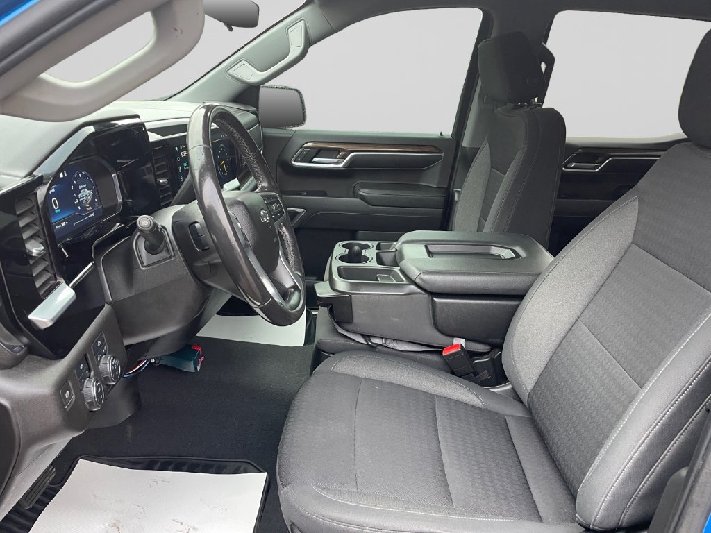 Used 2022 Chevrolet Silverado 1500 RST w/ LPO, Dark Essentials Package AWD/4WD image 21