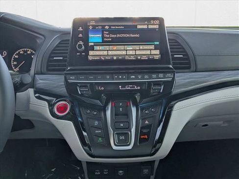 New 2026 Honda Odyssey Elite image 12