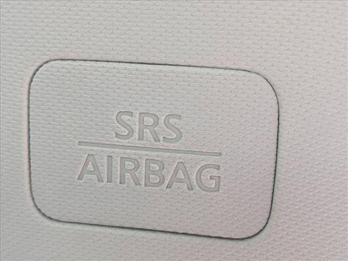Used 2024 Nissan Altima 2.5 SV FWD image 12