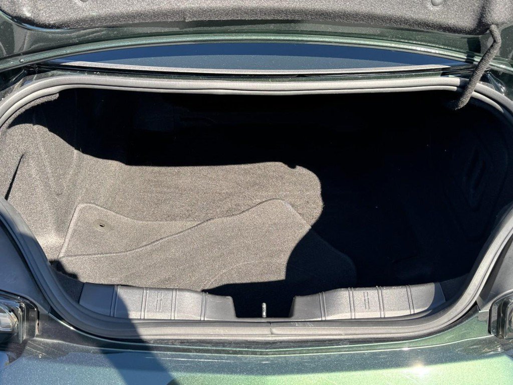 Used 2020 Chevrolet Camaro SS RWD image 7