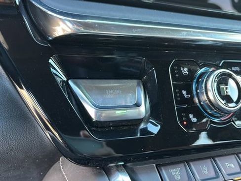 Used 2024 GMC Sierra 2500 Denali Ultimate w/ Max Trailering Package image 29