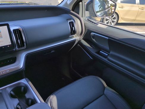 New 2025 Ford Expedition Max Platinum w/ Driver's Package image 17