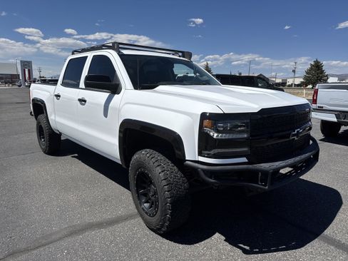 Used 2018 Chevrolet Silverado 1500 LTZ Z71 w/ Redline Edition image 3