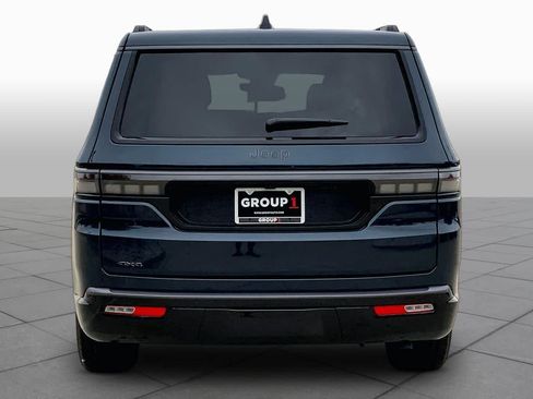 New 2026 Jeep Grand Wagoneer Limited AWD/4WD image 4