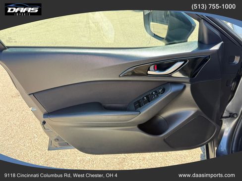 Used 2016 MAZDA MAZDA3 i Sport w/ Preferred Equipment Package FWD image 13