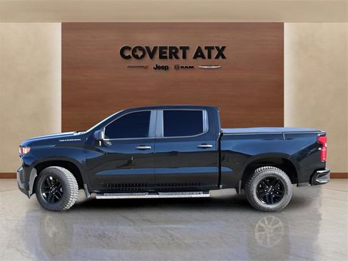 Used 2021 Chevrolet Silverado 1500 Custom image 2