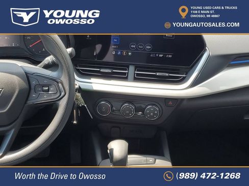Certified 2024 Chevrolet Trax LS FWD image 22