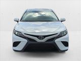Used 2019 Toyota Camry SE image 2