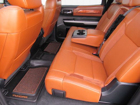 Used 2018 Toyota Tundra 1794 Edition image 39