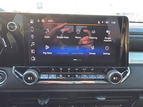 Used 2023 Chevrolet Colorado LT w/ LT Convenience Package II image 19