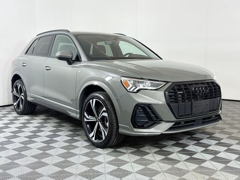 Used 2024 Audi Q3 2.0T Premium Plus w/ Premium Plus Package image 7