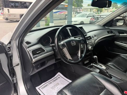 Used 2009 Honda Accord EX-L image 11