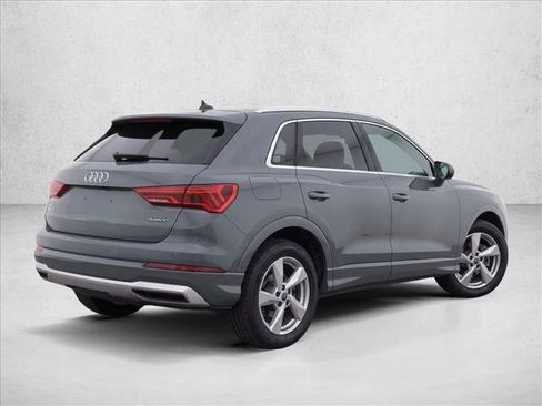 Used 2020 Audi Q3 2.0T Premium w/ Convenience Package AWD/4WD image 7