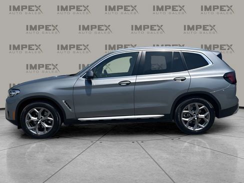 Used 2023 BMW X3 xDrive30i w/ Premium Package image 2