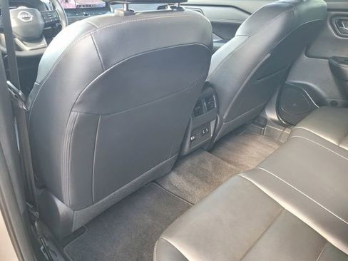 Certified 2025 Nissan Rogue SL w/ Tech Package image 14