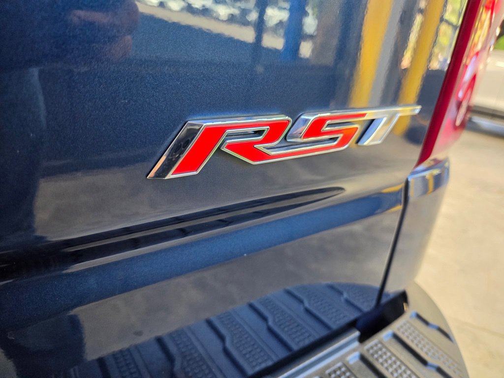 Used 2021 Chevrolet Silverado 1500 RST AWD/4WD image 13