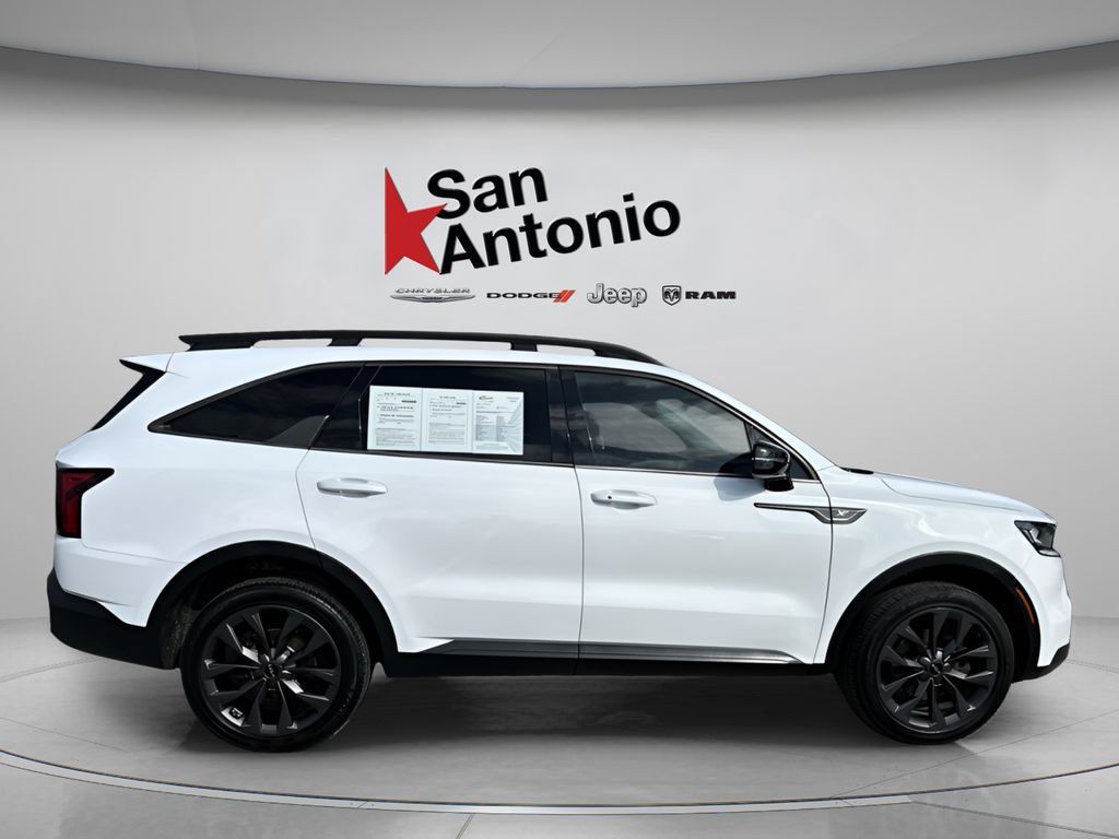 Used 2022 Kia Sorento X-Line EX AWD/4WD image 16