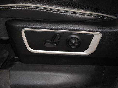 Used 2021 RAM 1500 Laramie RWD image 22