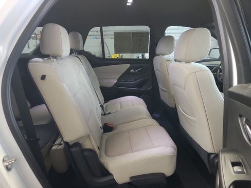 Used 2023 Chevrolet Traverse LT w/ Rear Camera Mirror Package AWD/4WD image 28