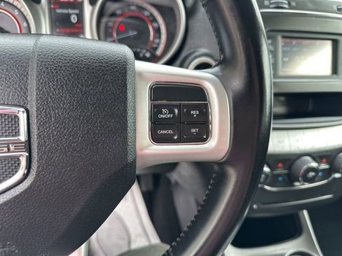 Used 2019 Dodge Journey SE w/ Connectivity Group FWD image 22