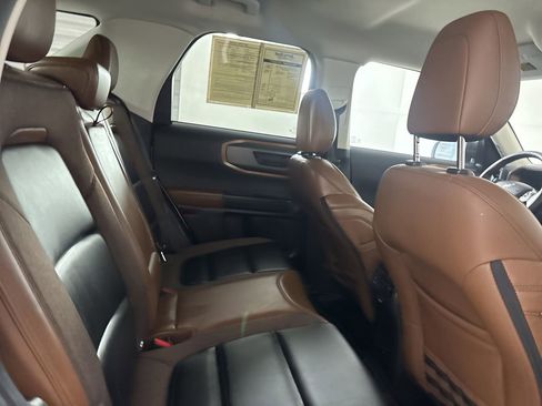 Used 2025 Ford Bronco Sport Outer Banks w/ Outer Banks Tech Package+ image 26