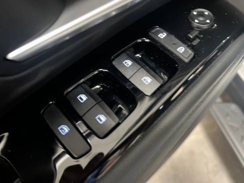 Used 2022 Hyundai Santa Cruz Limited image 14