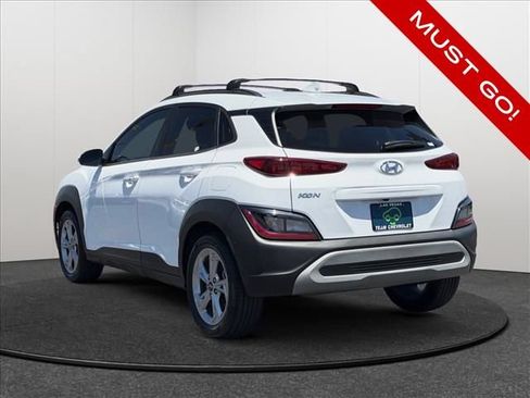 Used 2023 Hyundai Kona SEL FWD image 3