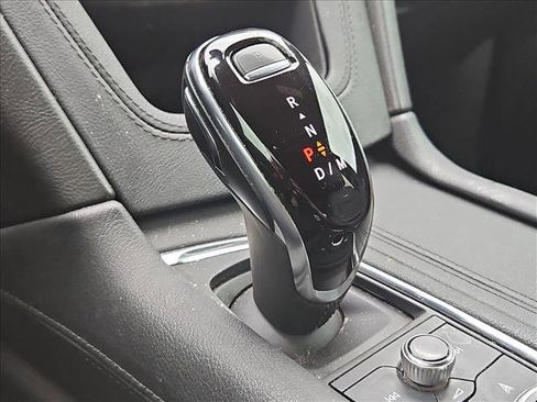 Used 2021 Cadillac XT5 Premium Luxury image 12