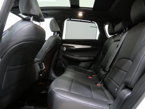 Used 2019 INFINITI QX50 Essential w/ Sensory Package image 25