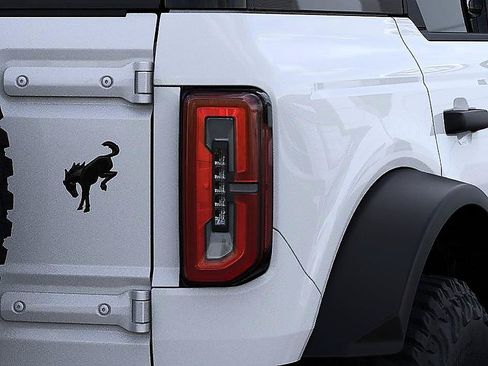 New 2026 Ford Bronco Badlands AWD/4WD image 23