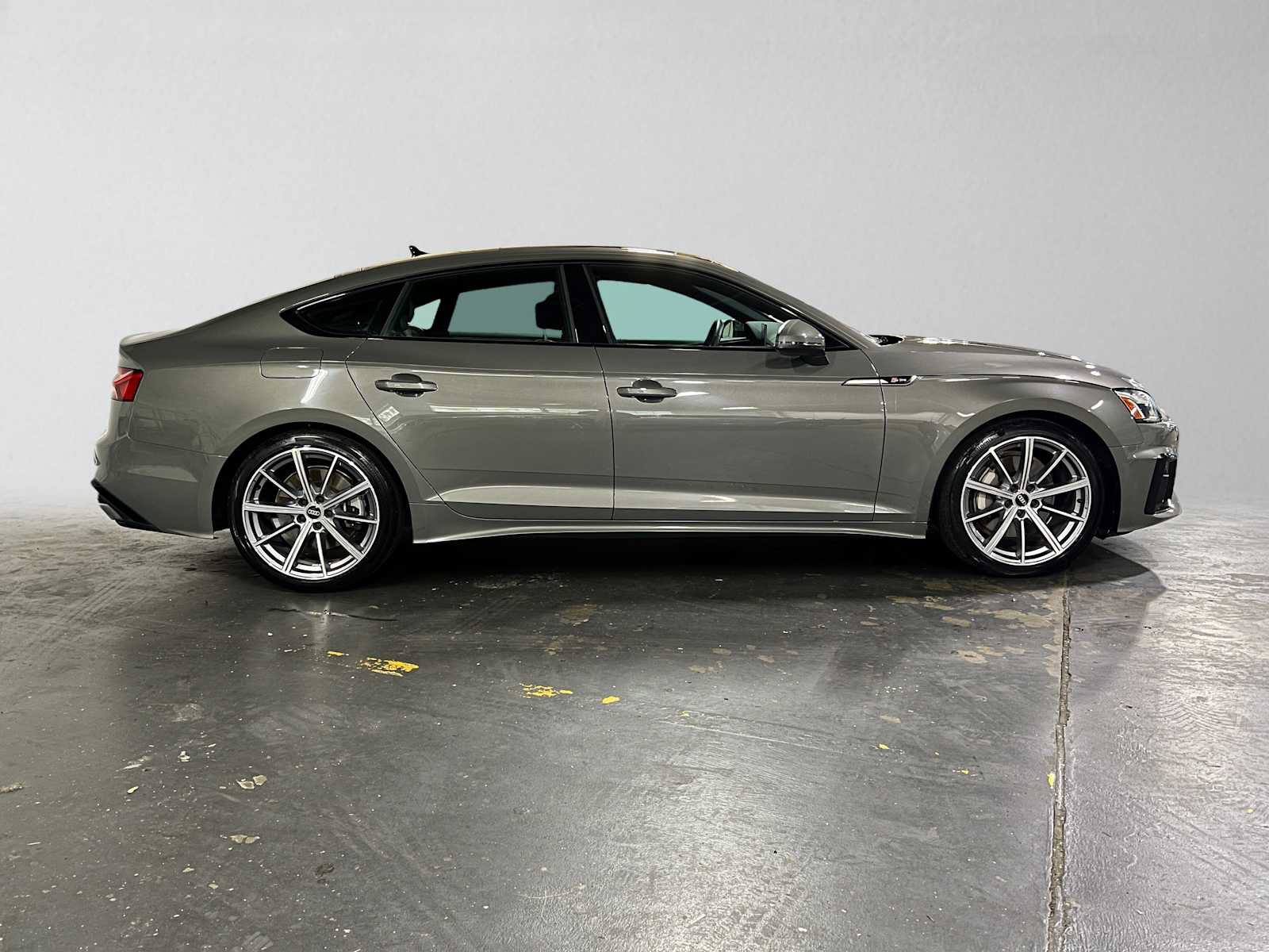 Used 2025 Audi A5 2.0T Premium AWD/4WD image 2