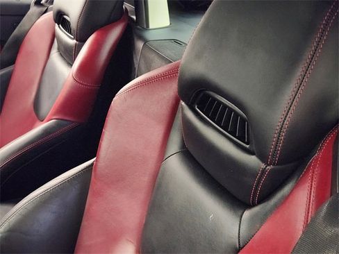 Used 2018 Mercedes-Benz SLC 300 image 14