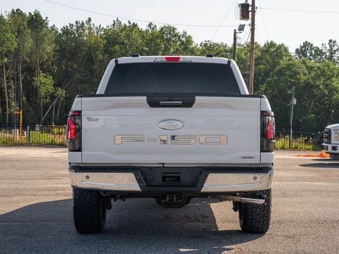 Certified 2021 Ford F150 XLT w/ XTR Package AWD/4WD image 8