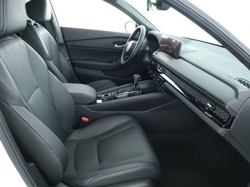 Used 2025 Honda Accord Sport image 23