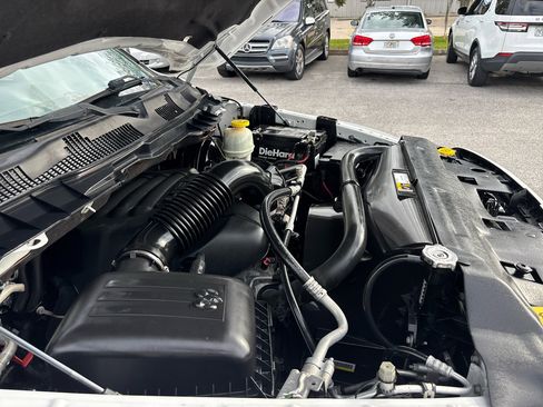 Used 2018 RAM 1500 Express w/ Express Value Package image 29