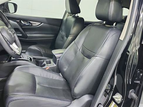 Certified 2022 Nissan Rogue Sport SL FWD image 12