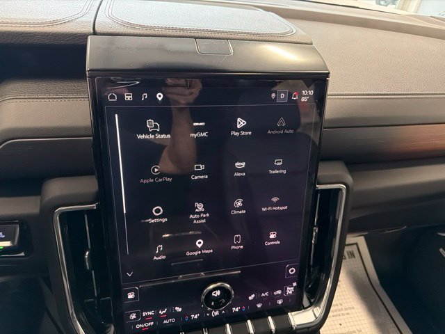 Used 2025 GMC Yukon Denali w/ Sun & Power Step Package AWD/4WD image 32