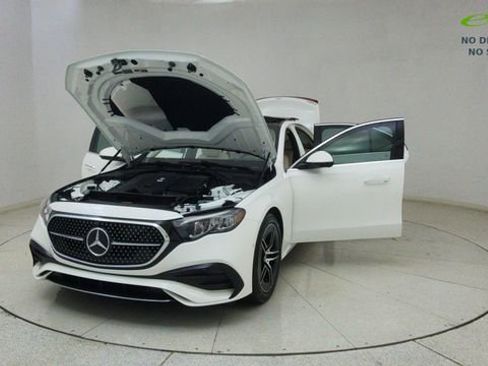 Used 2024 Mercedes-Benz E 350 4MATIC Sedan image 72