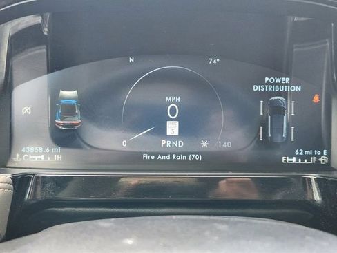 Used 2023 Lincoln Corsair FWD w/ Equipment Group 101A image 14