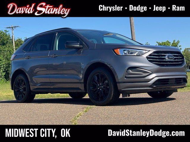 Used 2022 Ford Edge SE w/ Black Appearance Package AWD/4WD image 1