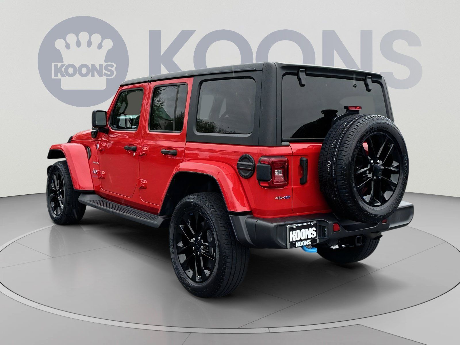 Used 2023 Jeep Wrangler Unlimited Sahara AWD/4WD image 8