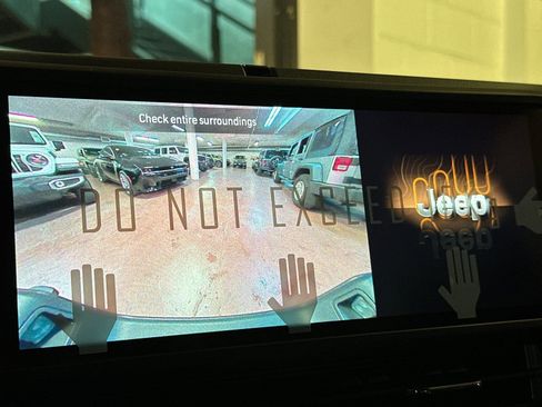 New 2026 Jeep Gladiator Sport image 17