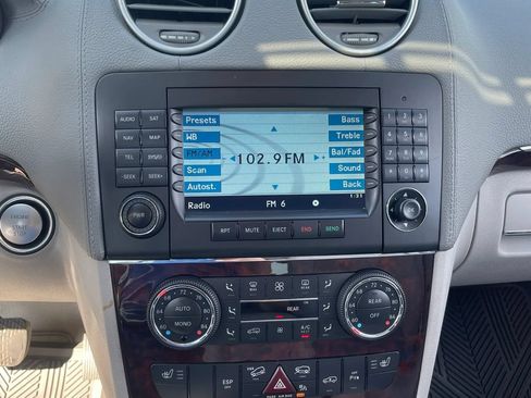 Used 2008 Mercedes-Benz GL 450 4MATIC image 70