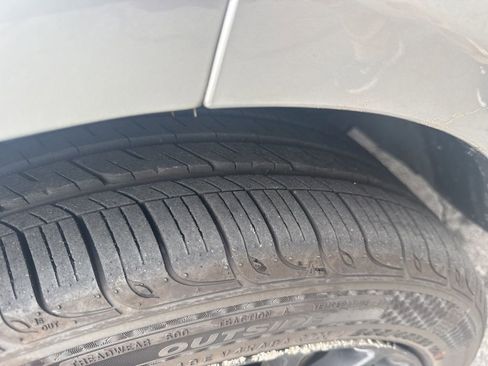 Used 2019 Ford Flex SE FWD image 14