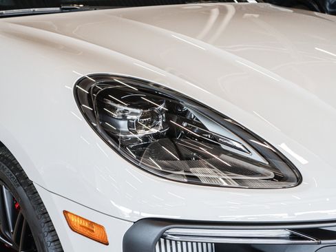 Used 2026 Porsche Macan GTS image 26