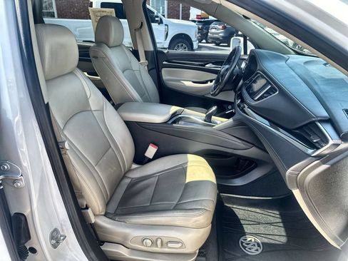 Used 2019 Chevrolet Traverse RS AWD/4WD image 26