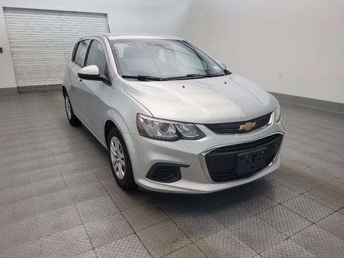 Used 2020 Chevrolet Sonic LT FWD image 13