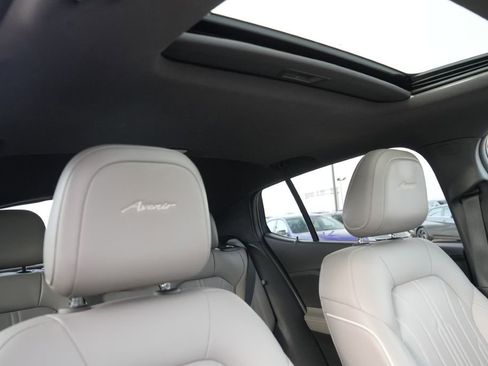 Used 2024 Buick Envista Avenir image 15